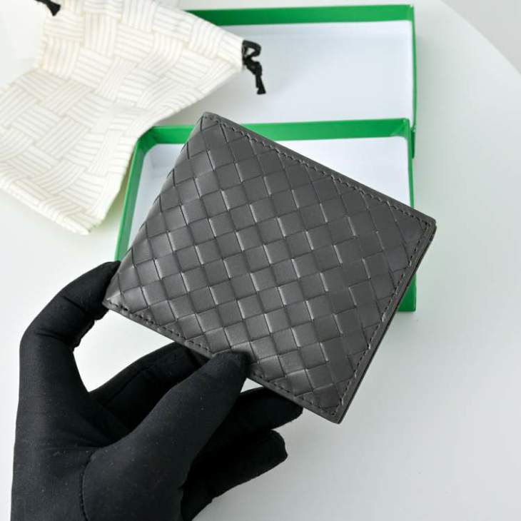 Picture of Bottega Veneta Wallets _SKUfw241065672fw